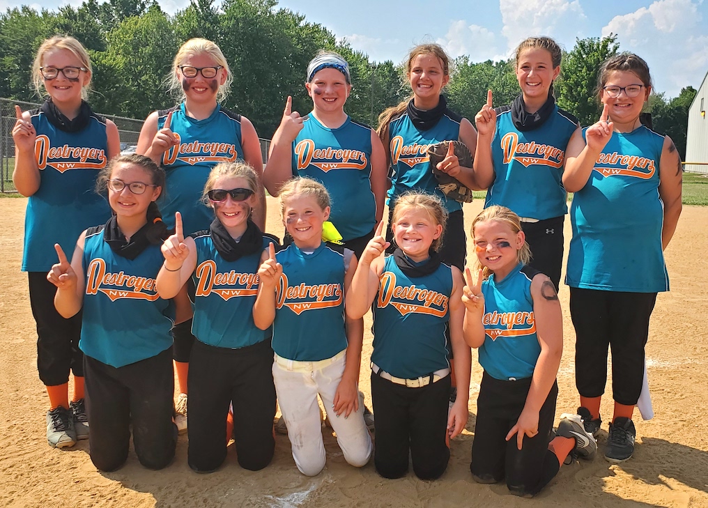 Youth 10U Softball Team Wins Tournaments West Bend News