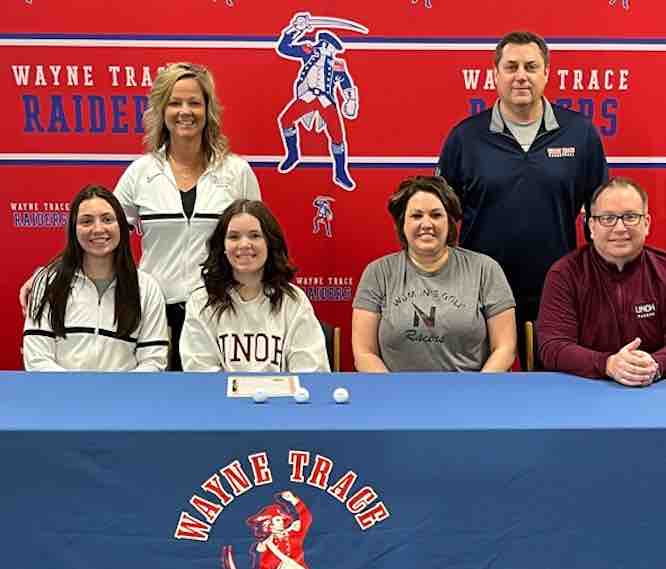 Wayne Trace’s Riley Daeger Signs with UNOH | West Bend News